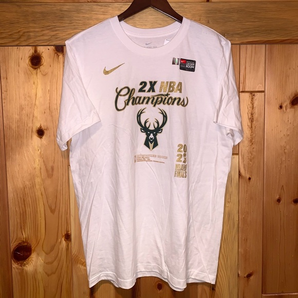 New Nike MILWAUKEE BUCKS NBA Champions Locker Room Shirt 4XL TALL 4XT 4XLT NWT - Picture 1 of 10